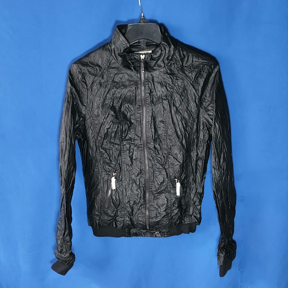Vertigo Paris Black Bomber Jacket Combines Classic Style With Modern Edge